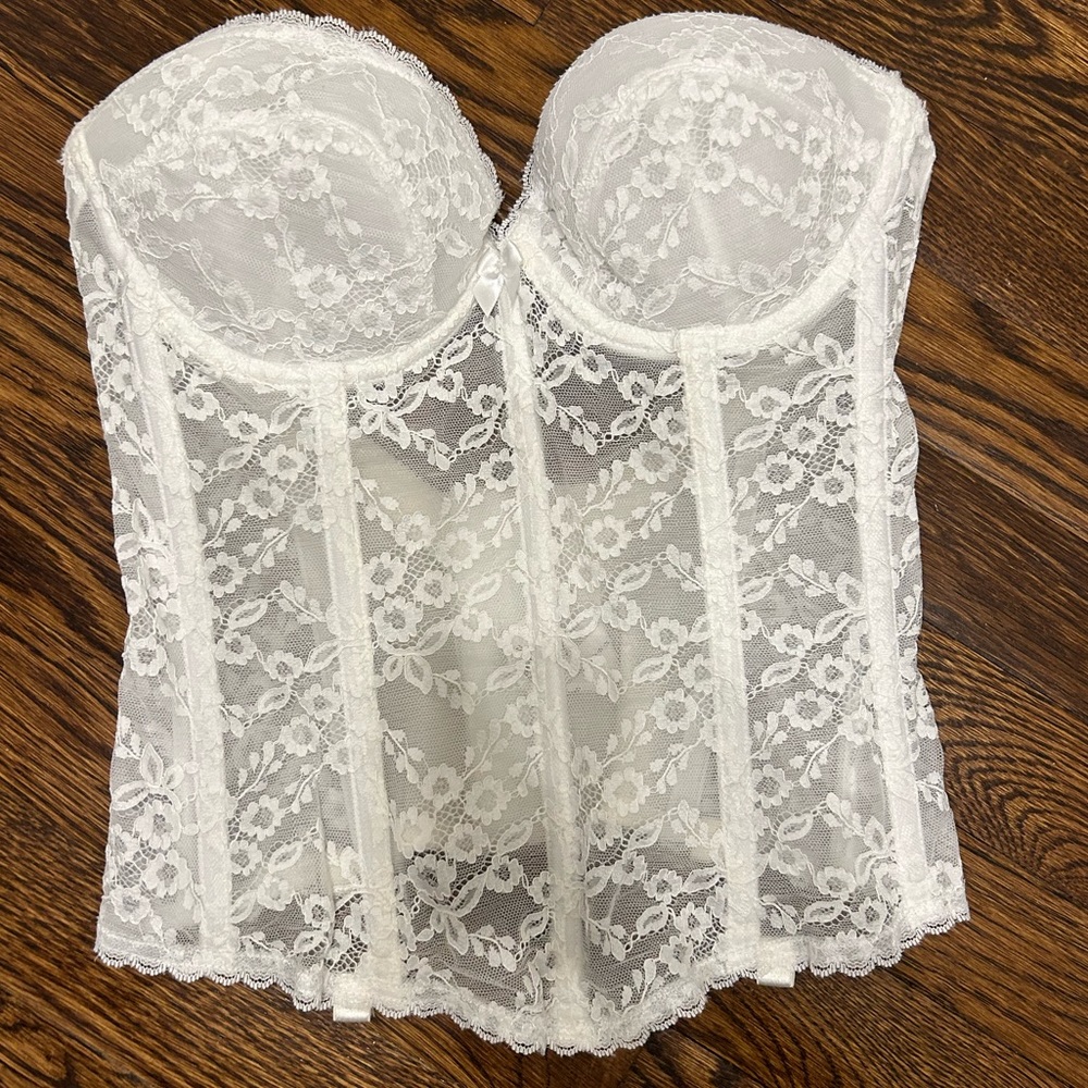 White lace padded corset